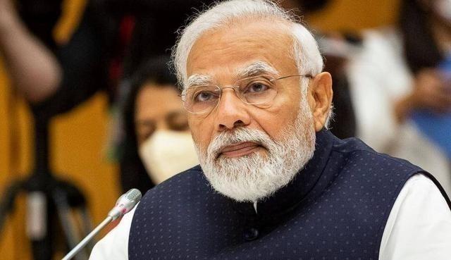 印度为啥记恨中国？说白了就是眼红。1981年两国GDP差不多，印度1930亿美