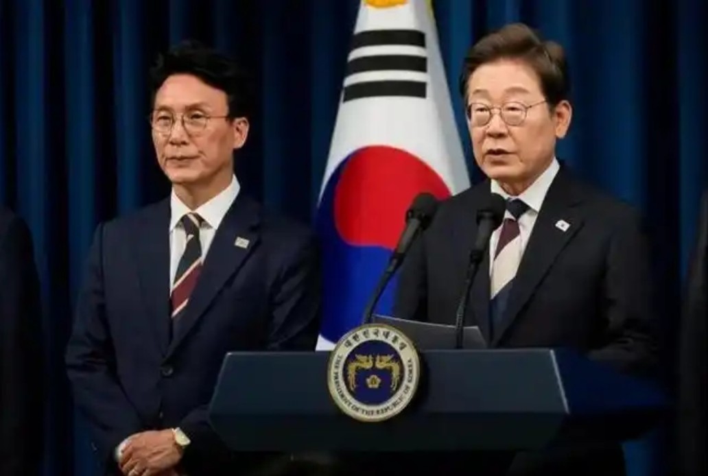 万万没想到，收到中方贺电不到两小时，李在明就火速提拔了一位总理上台！看看邻居