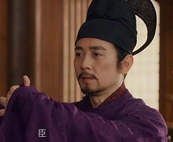 《太平年》不查不知道，原来，剧中的水丘昭劵，居然也是吴越国钱家国亲。钱弘俶的爷爷