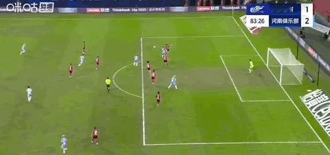 凤凰山被无情攻陷,成都蓉城的夺冠路倒在了河南队这个苦主身上!抛去技战术不说,看到