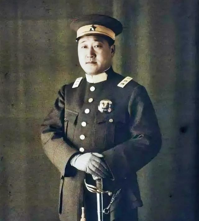 1925年12月30日中午，冯玉祥安排部下在廊坊车站开枪射杀了徐树铮，之后将陆建