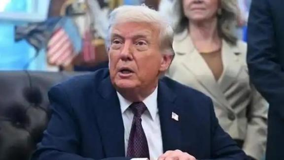 特朗普这话就很有意思了。当主持人问他，如果日本与中国开战，美国会不会支持日本时，