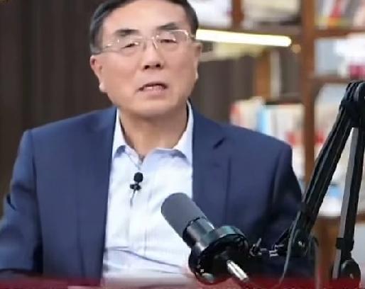 刘纪鹏教授是大家公认的良心教授，他经常苦口婆心地希望证监会，能够采纳一些有益于股