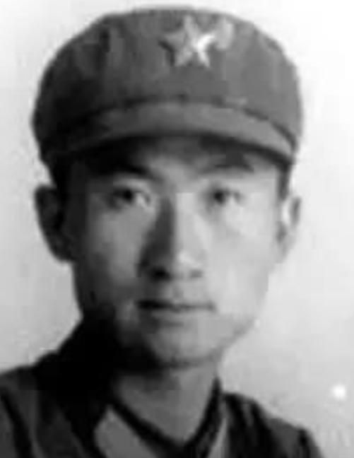 1986年，已经是大连陆军学院管理处副处长的王健林，却选择了转业。很多人都感到很