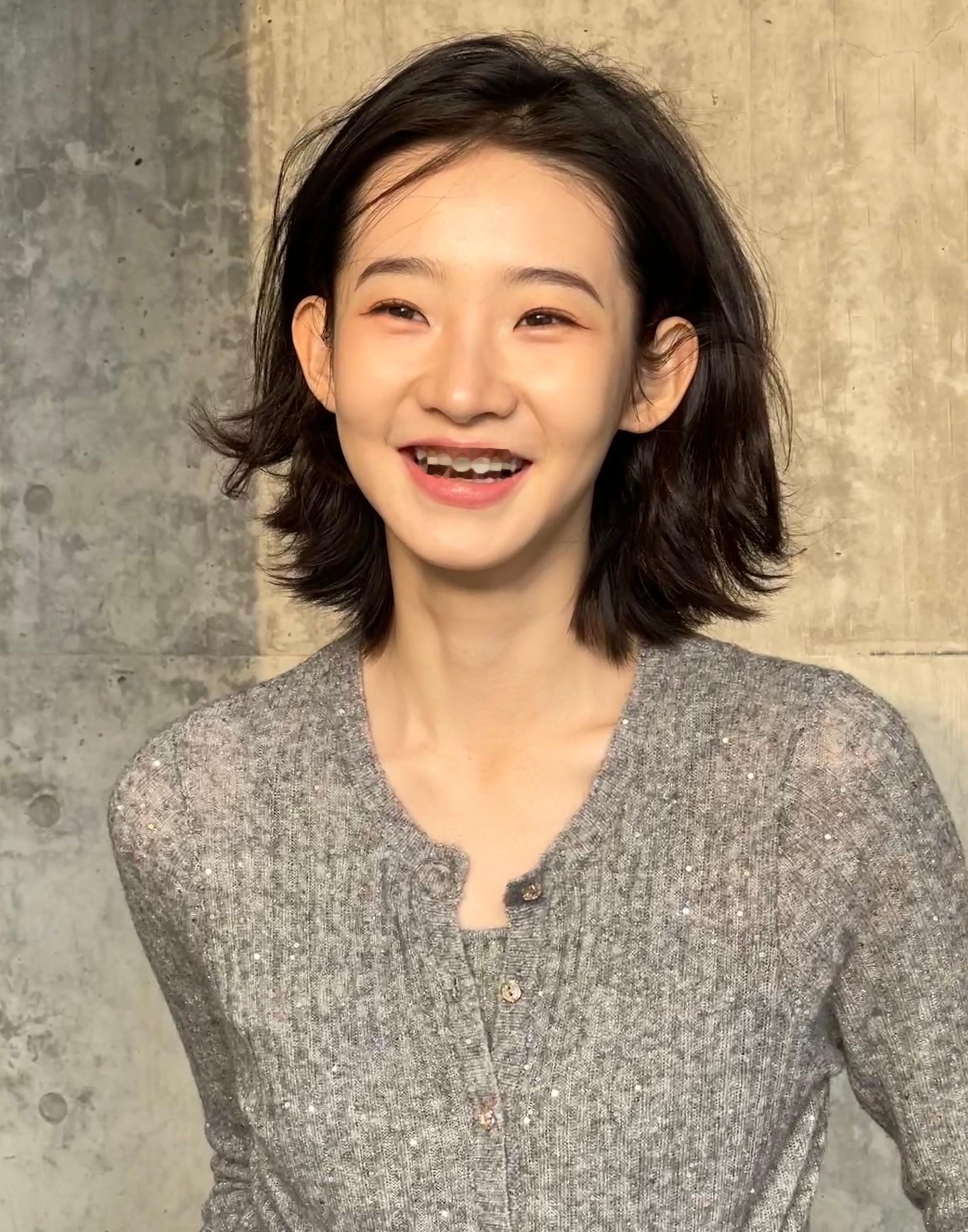 张艺凡在复制粘贴的时代，你是手写的诗