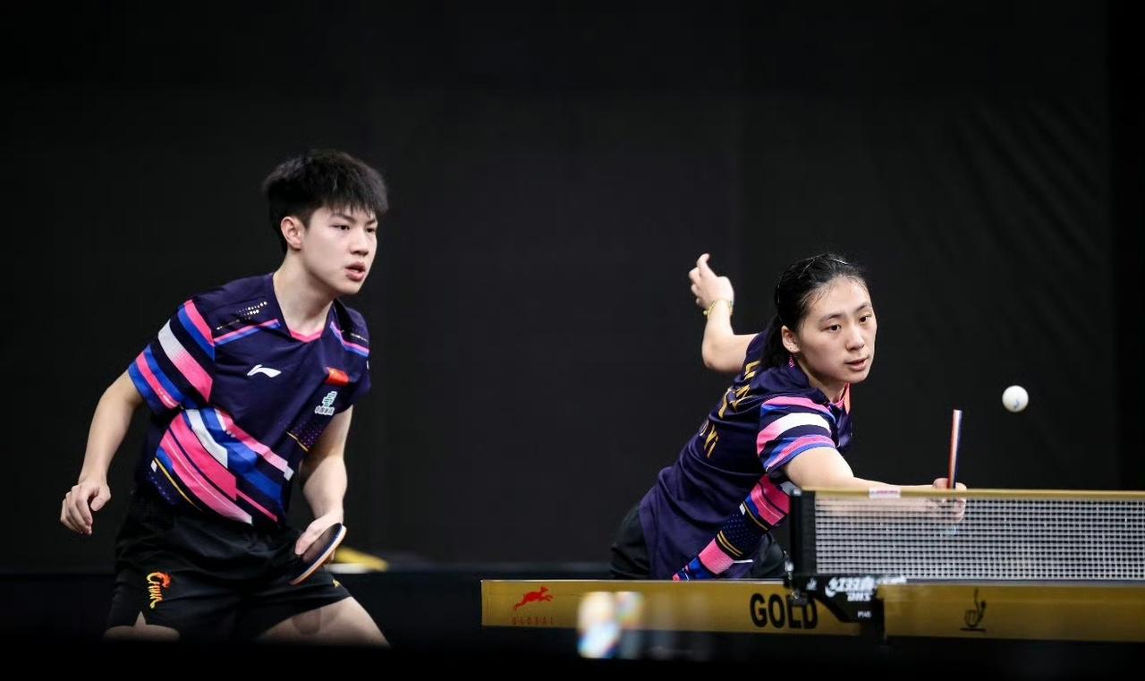 不好！第二局黄友政/陈熠🇨🇳10-12被黄镇廷/杜凯琹🇭🇰扳回来了！刚
