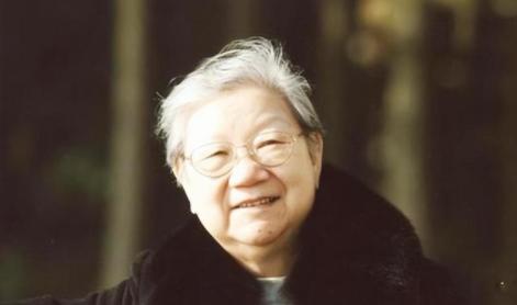 毛岸英牺牲后，刘思齐频繁到中南海看望公公毛主席，不料警卫员却把她的出入证没收。主