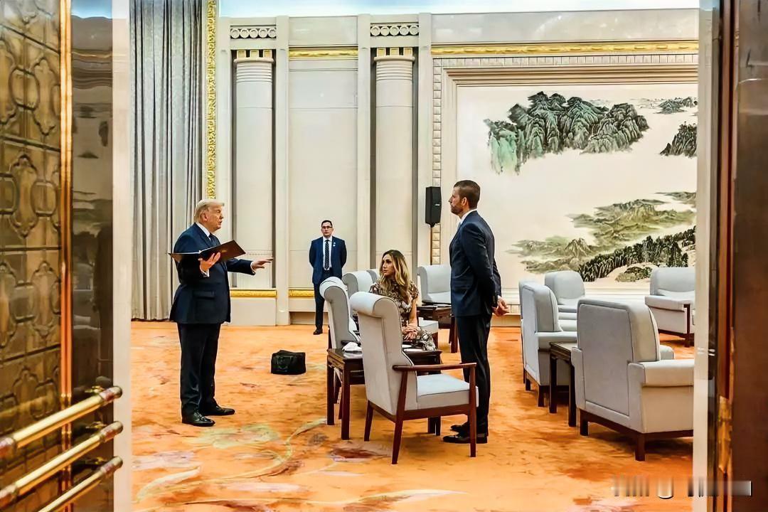 【能把八十岁的特朗普逼到这地步，恐怕只有在中国的场合了】美国总统特朗普5月13日