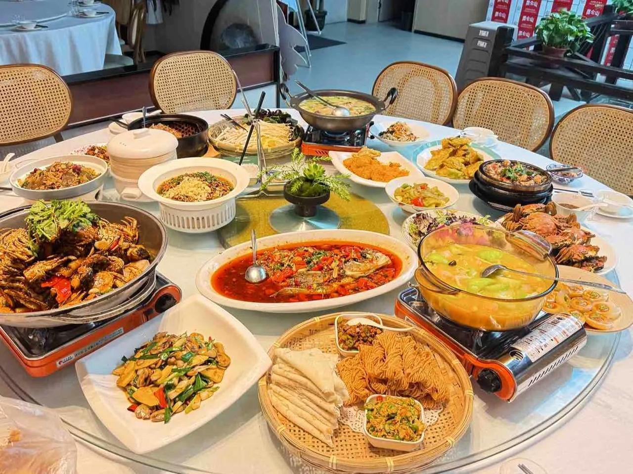 吃货的世界唯有美食不可辜爱在一日三餐唯有美食不可辜负唯有美食不可辜负从南吃到