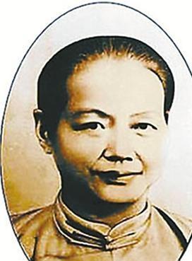 1970年，陈独秀58岁的女儿陈子美身绑5个空油桶，带着小儿子偷渡香港，9个小时