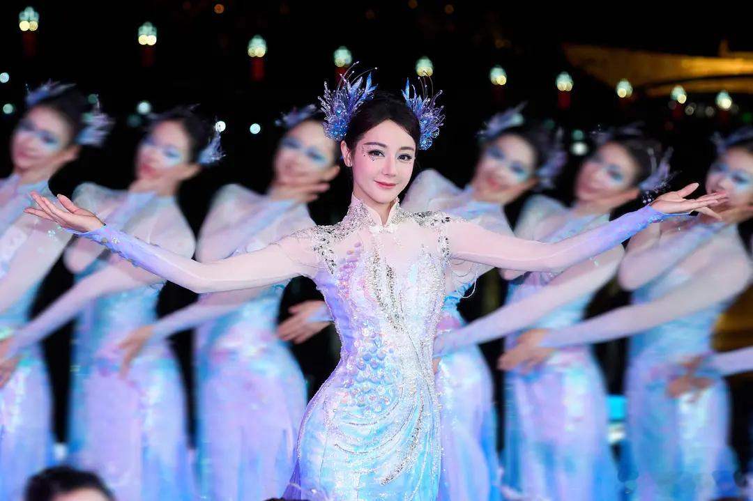 窝8️⃣稍微长胖一点就急了这身材谁看了不羡慕，腰臀比绝