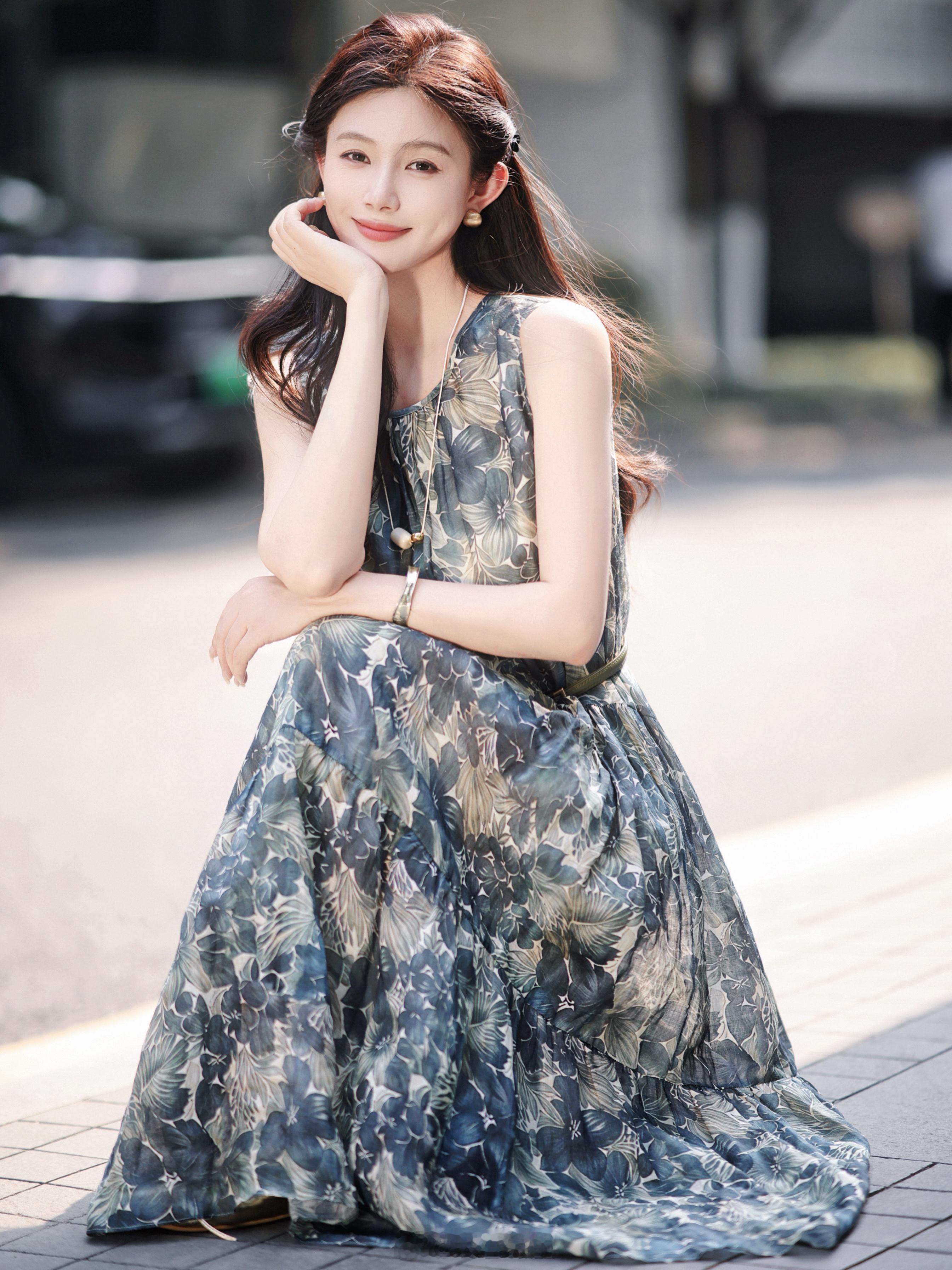 啊啊啊被这裙子迷倒了这大片印花唯美温柔美得不可方物100苎麻就跟随
