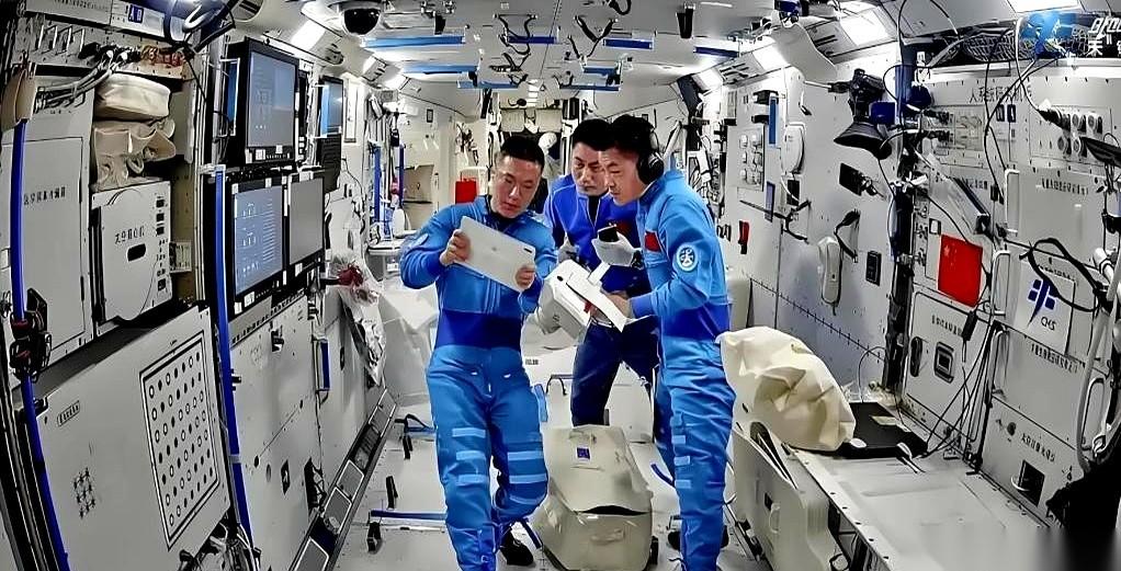 国际空间站，2030年，坠毁。这不是科幻片，是NASA官宣的结局。它会落进南太