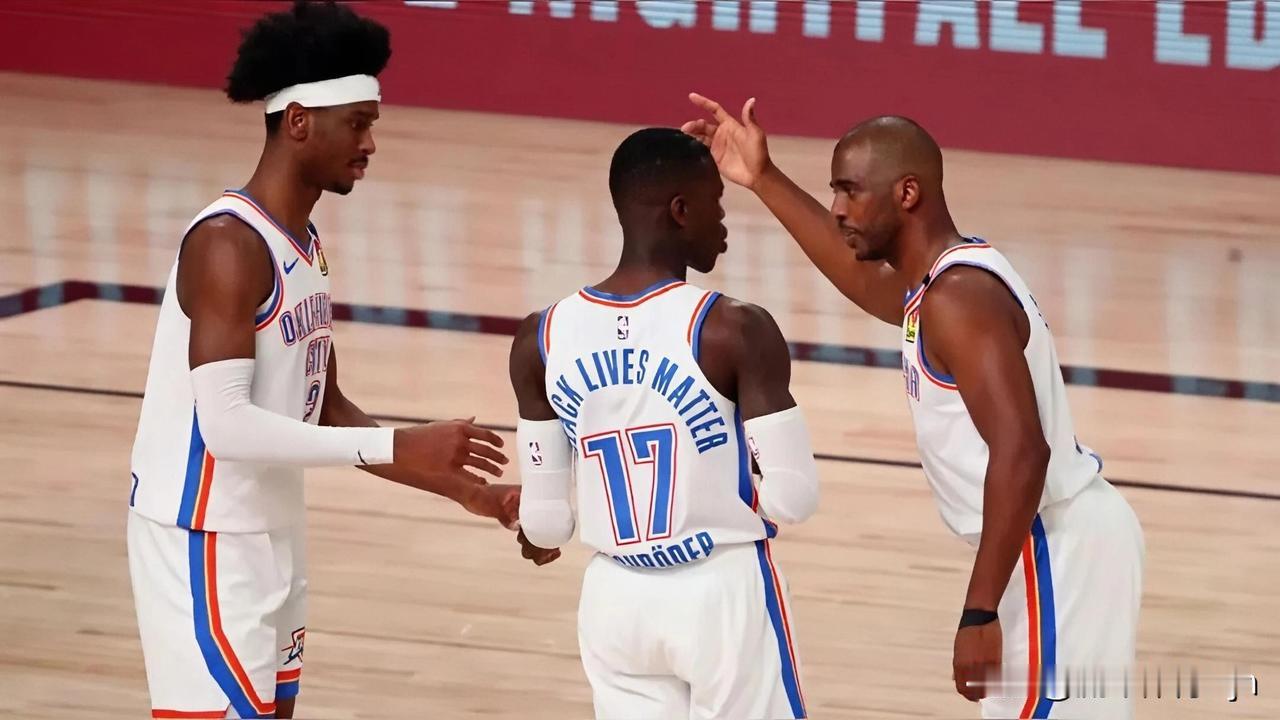 活该雷霆夺冠！有消息称雷霆已经邀请保罗加盟，目的就是帮助保罗圆冠军梦。前些日