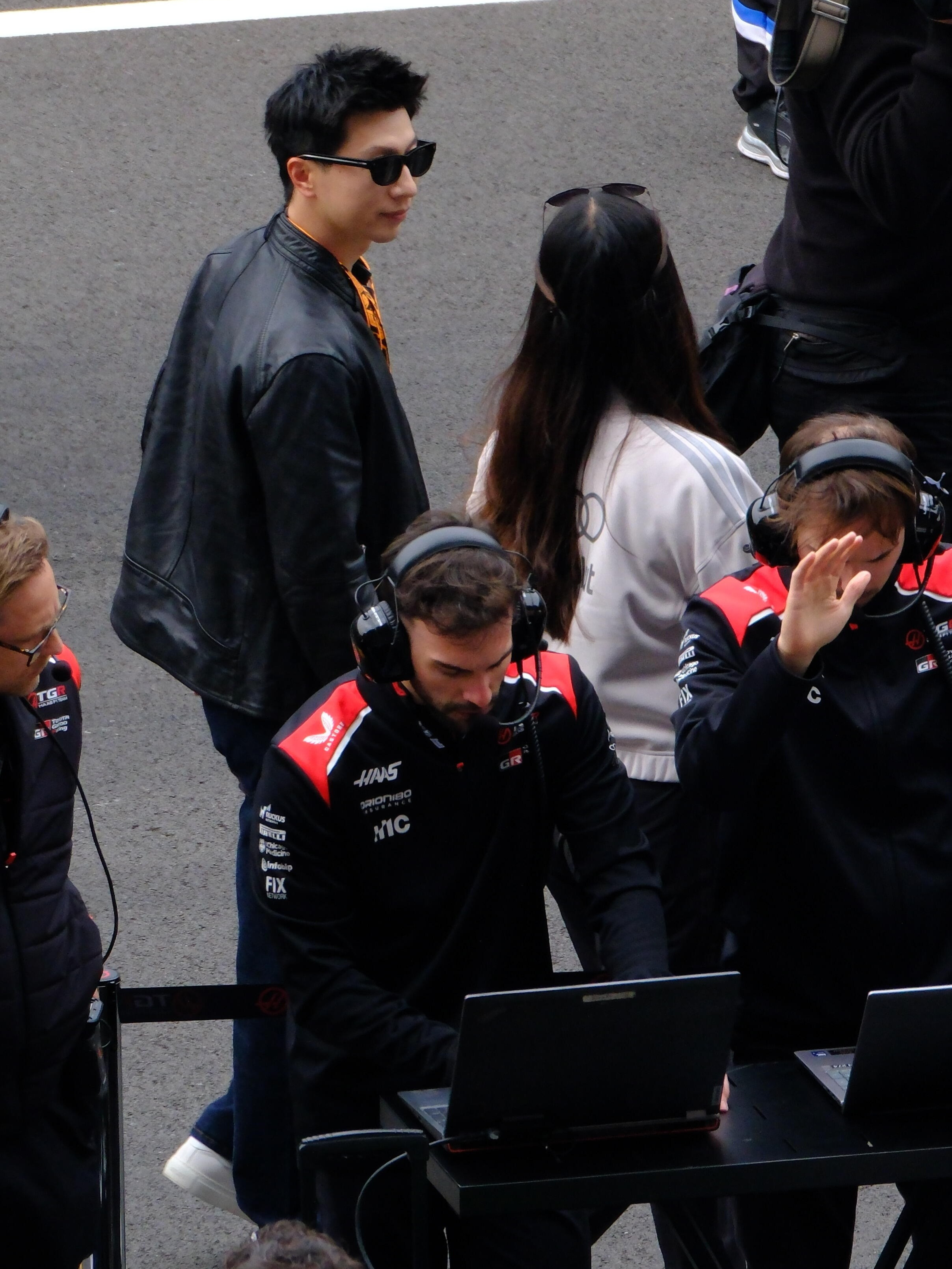 帅😎随便抓拍都是帅