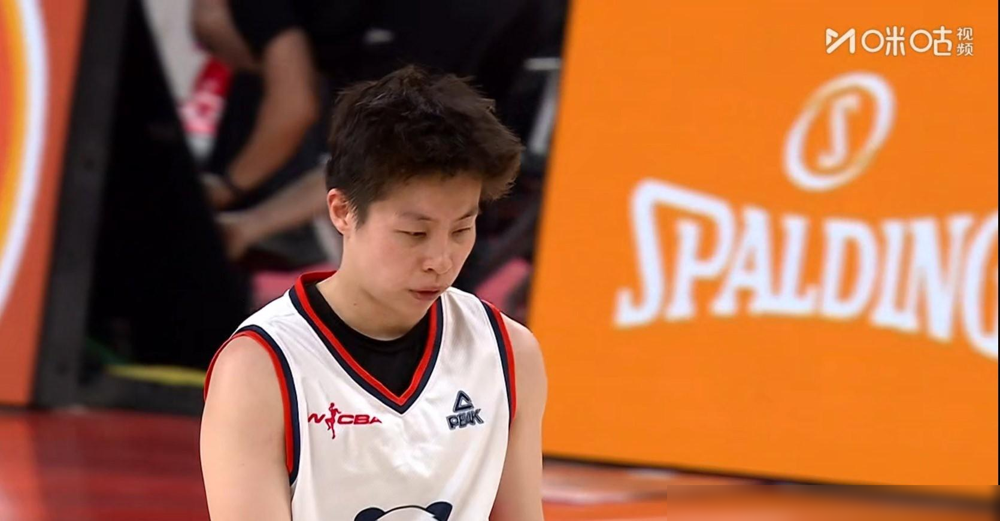 宫鲁鸣钦点的“未来大旗手”，就因为矮了点，现在连国家队集训都进不去？...