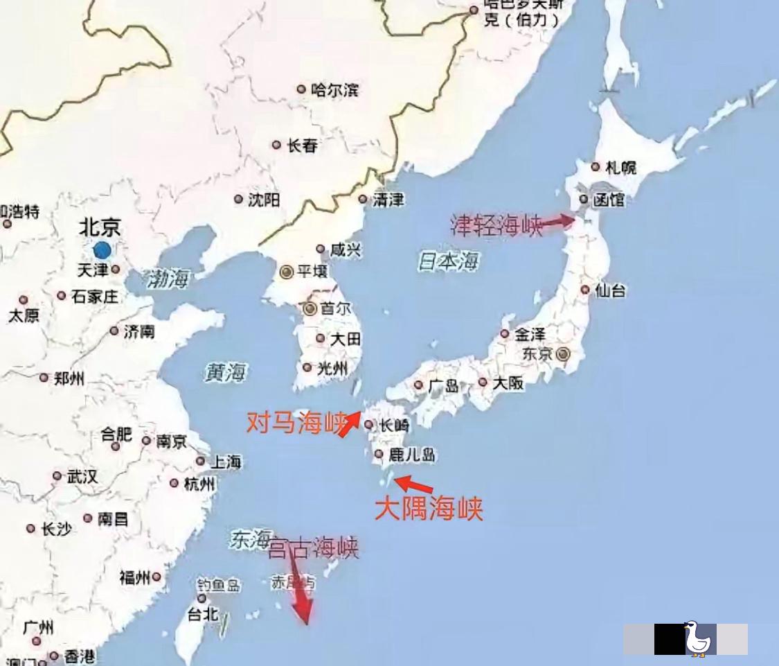 日本这回真是自作自受！055大驱通过大隅海峡时，日本只能眼睁睁看着，根本没辙