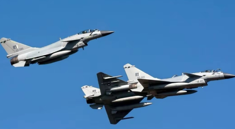 坏消息：印度空军宣称击落巴基斯坦空军6架战机好消息：全世界除了印度就没人信了