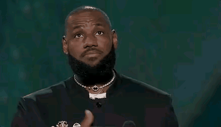 詹姆斯退役了会拥有那些荣誉？AI回答道：历史地位：锁定历史第一，生涯20