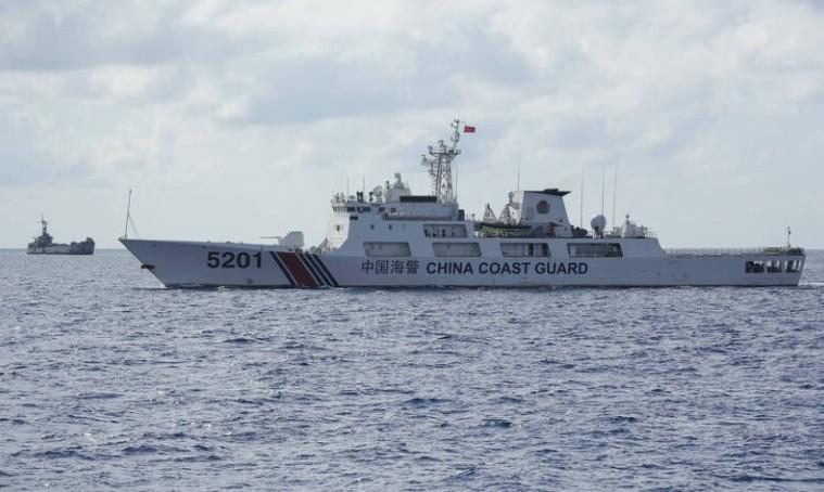 上百艘军舰突然集结！这是要打仗的信号？西方媒体炸了锅，渲染中国在搞“最大规模”海