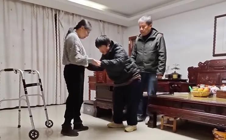 全国文明家庭|刘文谦家庭: 用爱与坚守绘就文明家庭画卷