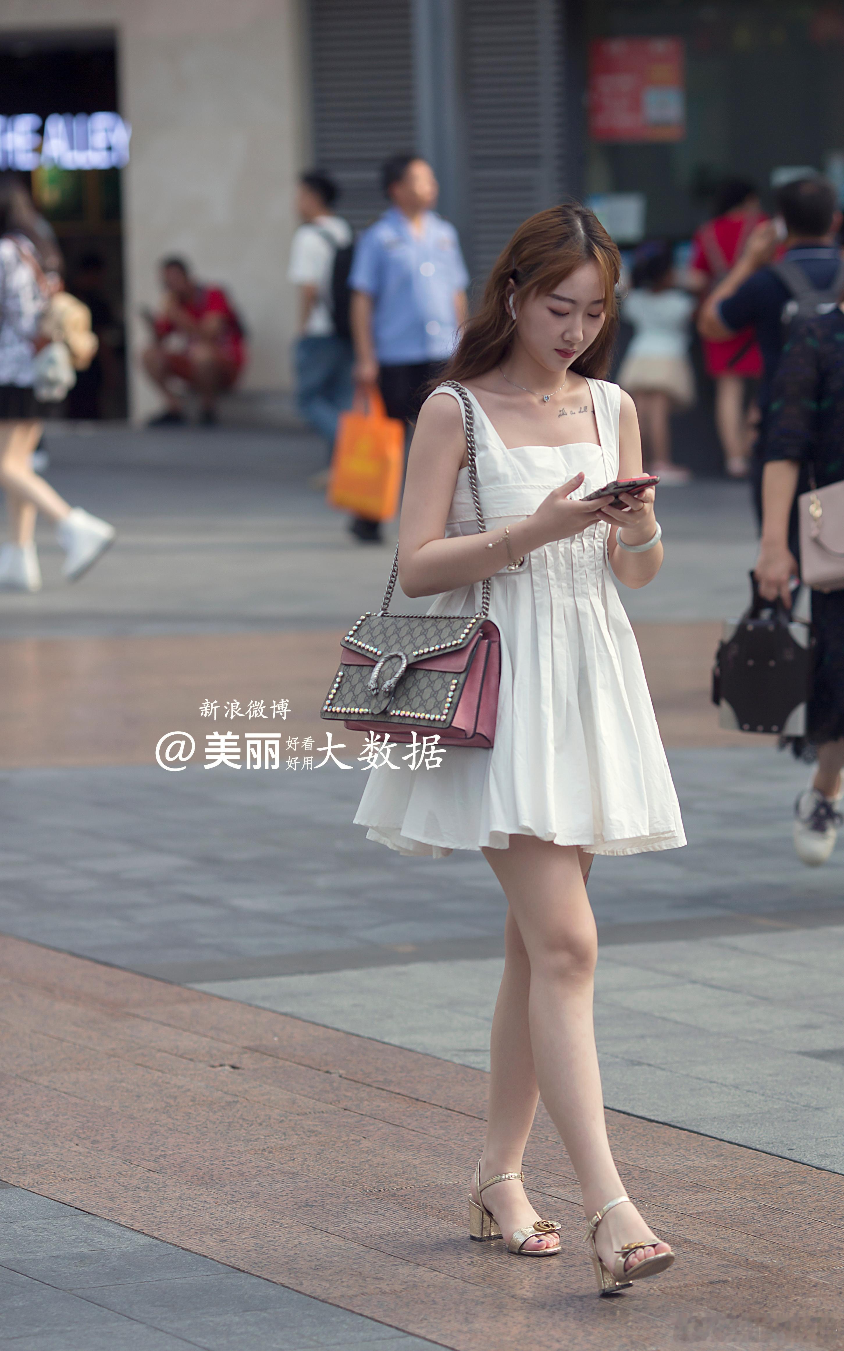 美丽大数据[玫瑰]美丽不打折​​​