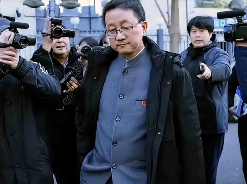 果然没让人失望！刘劲松刚刚落地澳大利亚，就给了澳方一个下马威！8月24日，