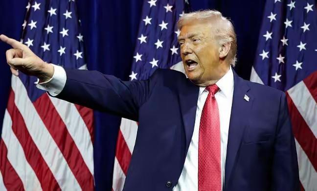 果然没让全世界看错！从强硬到底到彻底认怂，只用了短短不过24小时。1