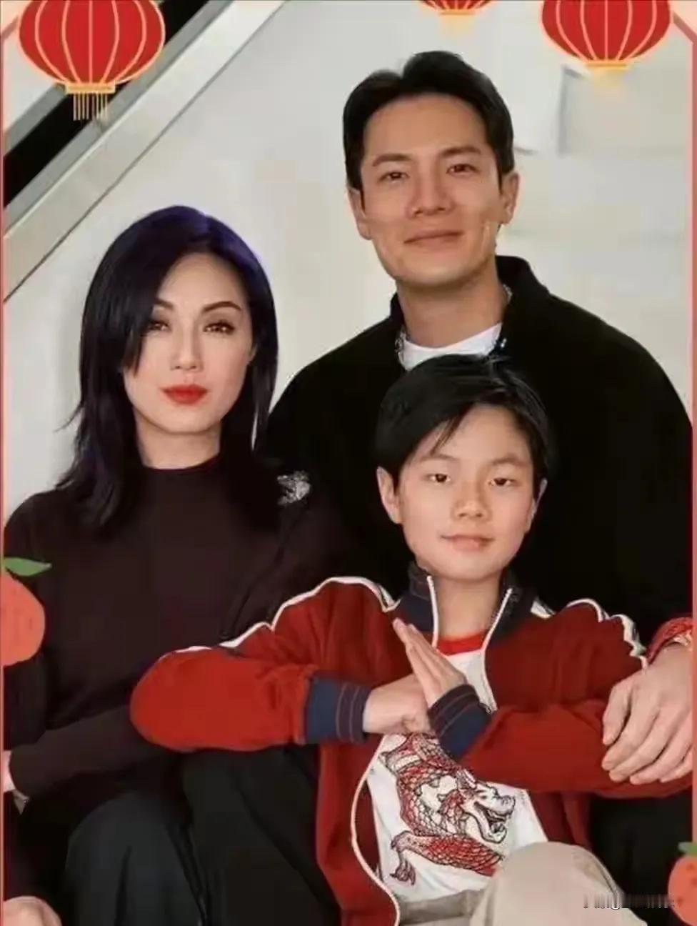 杨千嬅的儿子最近成了大家关注的焦点，才13岁身高就超170，而且一年猛蹿10cm