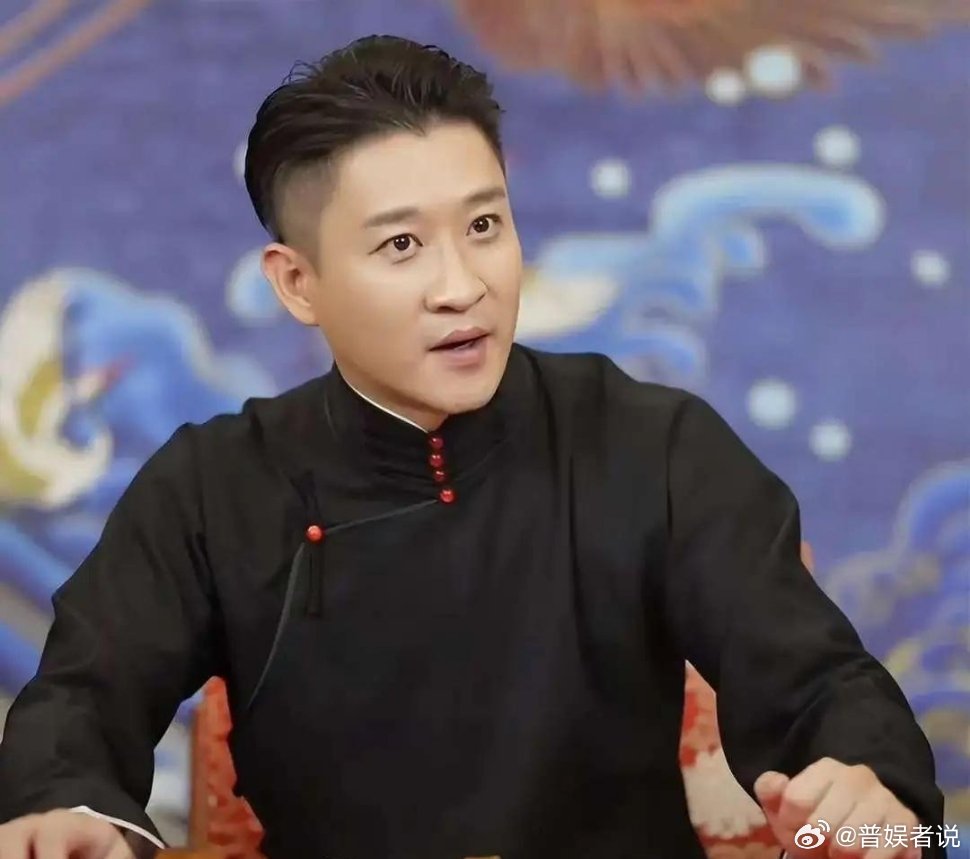 网友问曹云金:“你没有儿子，以后你的衣钵由谁来继承？赶快抓紧时间生个孩子继承相声