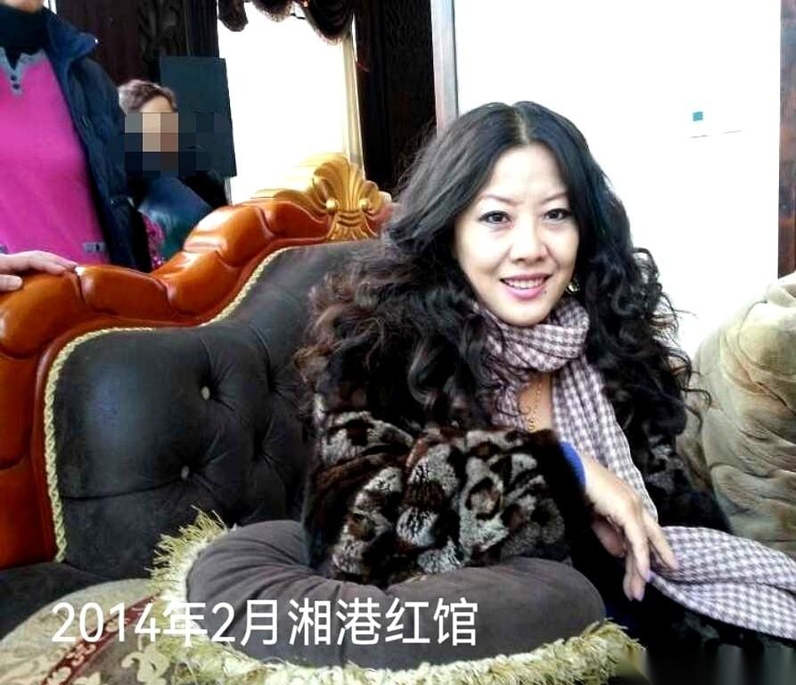 现在的哈尔滨鸿翔路，冷清得像个没落的贵族。可十几年前，你要是敢轻飘飘甩出一句“