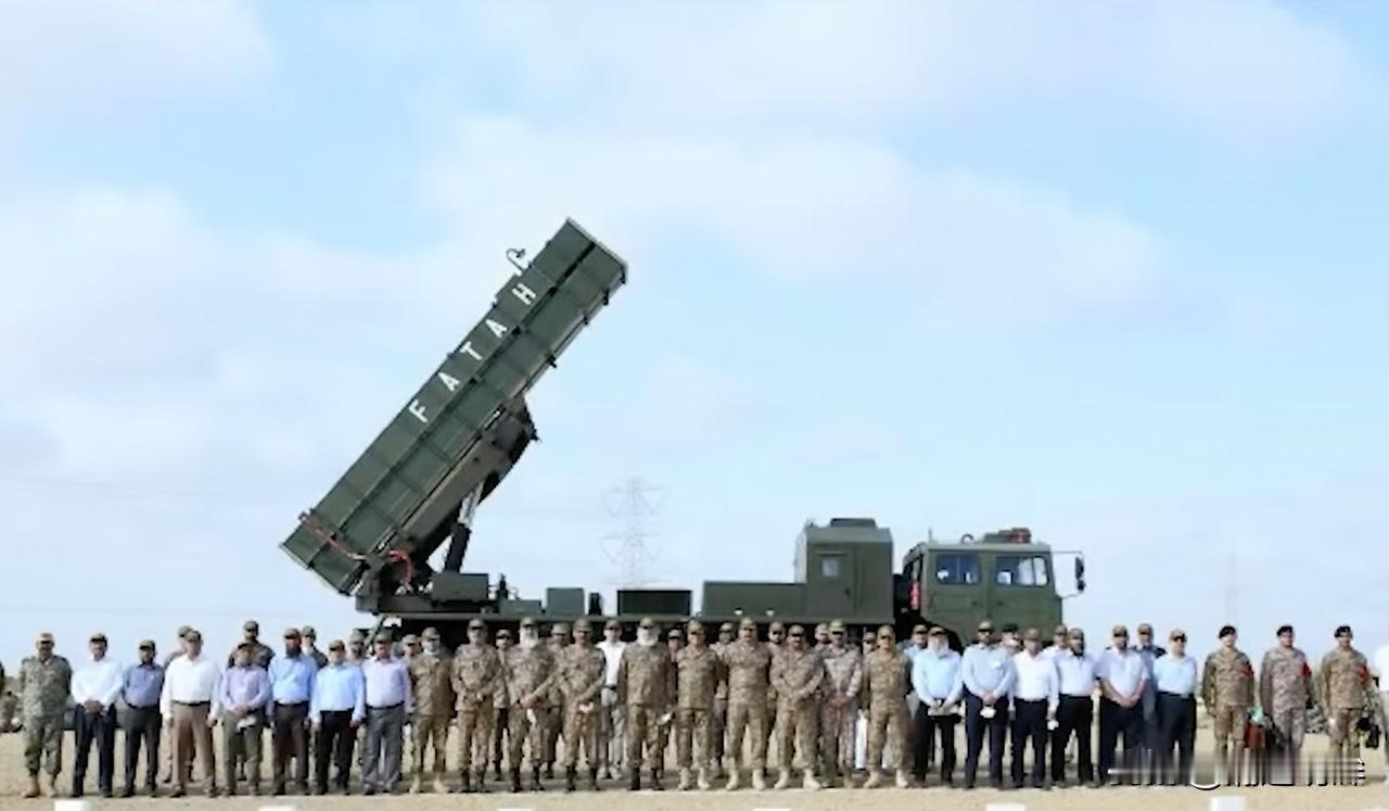 伊朗宣布，第二次成功试射“法塔赫-2”高超音速导弹，向所有对手发出明确信号。