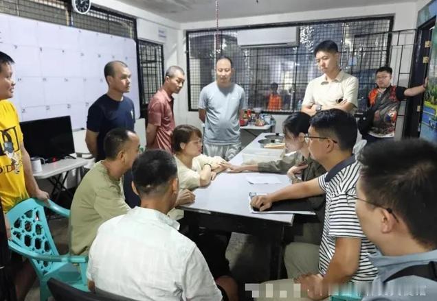 知道怕了！中国发出最后通牒仅48小时，菲律宾乖乖放人！27号深夜，中国