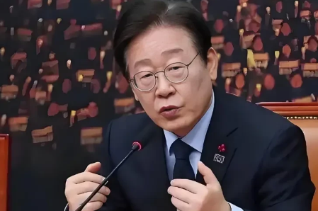 李在明自己去了美国，然后打发一个所谓的特遣团来中国，还希望能邀中方出席10月AP