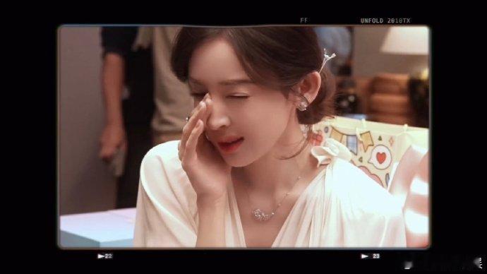 娜扎大年初三宜发vlog看完娜扎的火锅vlog心情直接满分✨！没有华丽布景