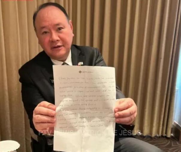 首尔国防对话上，一张手写纸条闹出外交大翻车！9月8日，菲律宾防长特奥多罗谈南海问