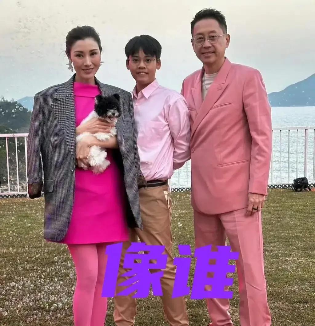李嘉欣的儿子，长着长着就帅了！太让人惊喜了，之前还有人吐槽李嘉欣的儿子不像爹来