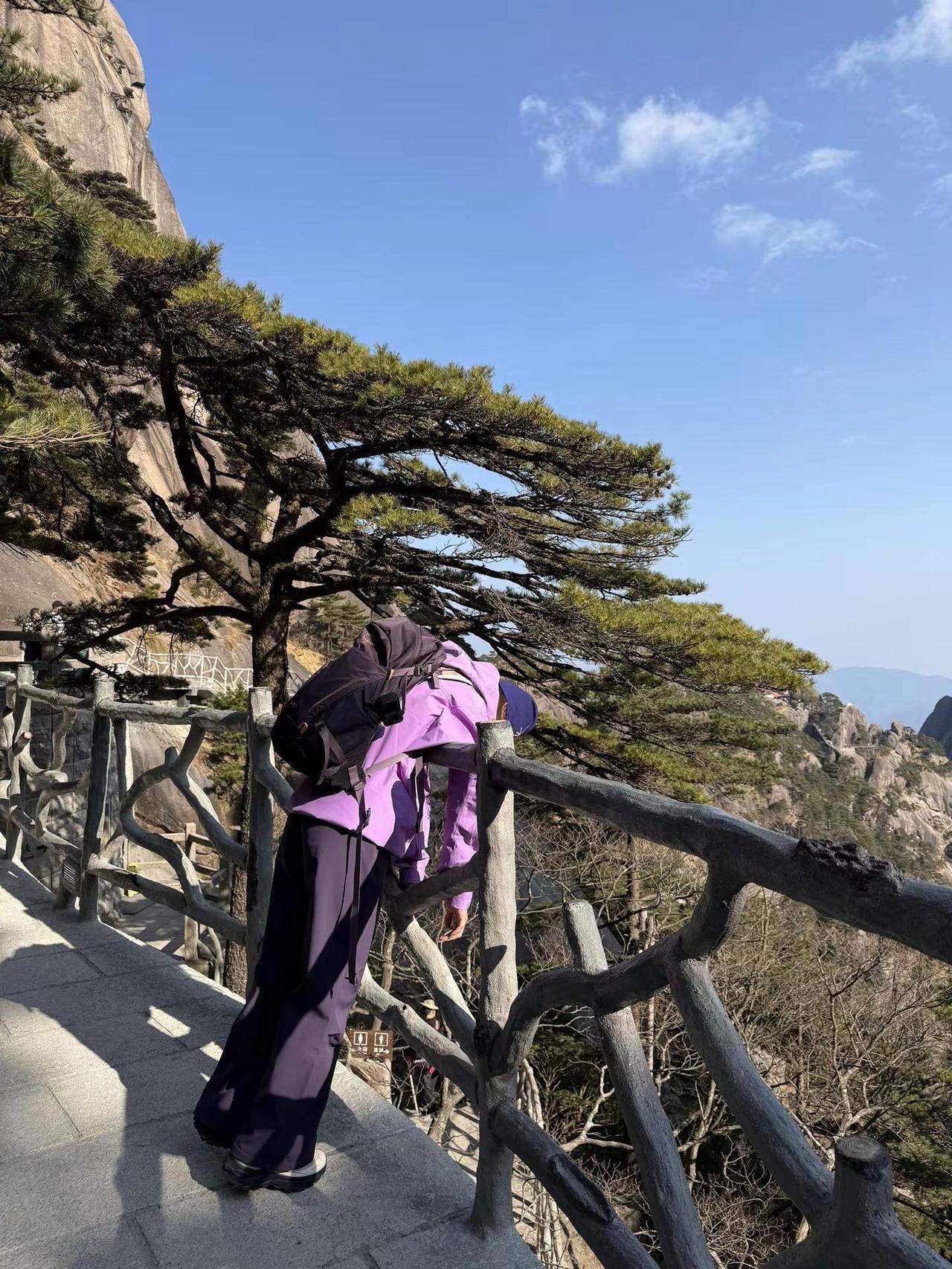 🧗纯情户外拒绝情爱小鹰背包我的最爱户外爬山黄山美景小鹰背包