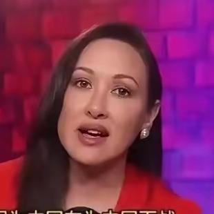 当美国社交平台被一段采访片段刷屏时，无数美国人忽然从“美国梦”的迷梦中惊醒。一位