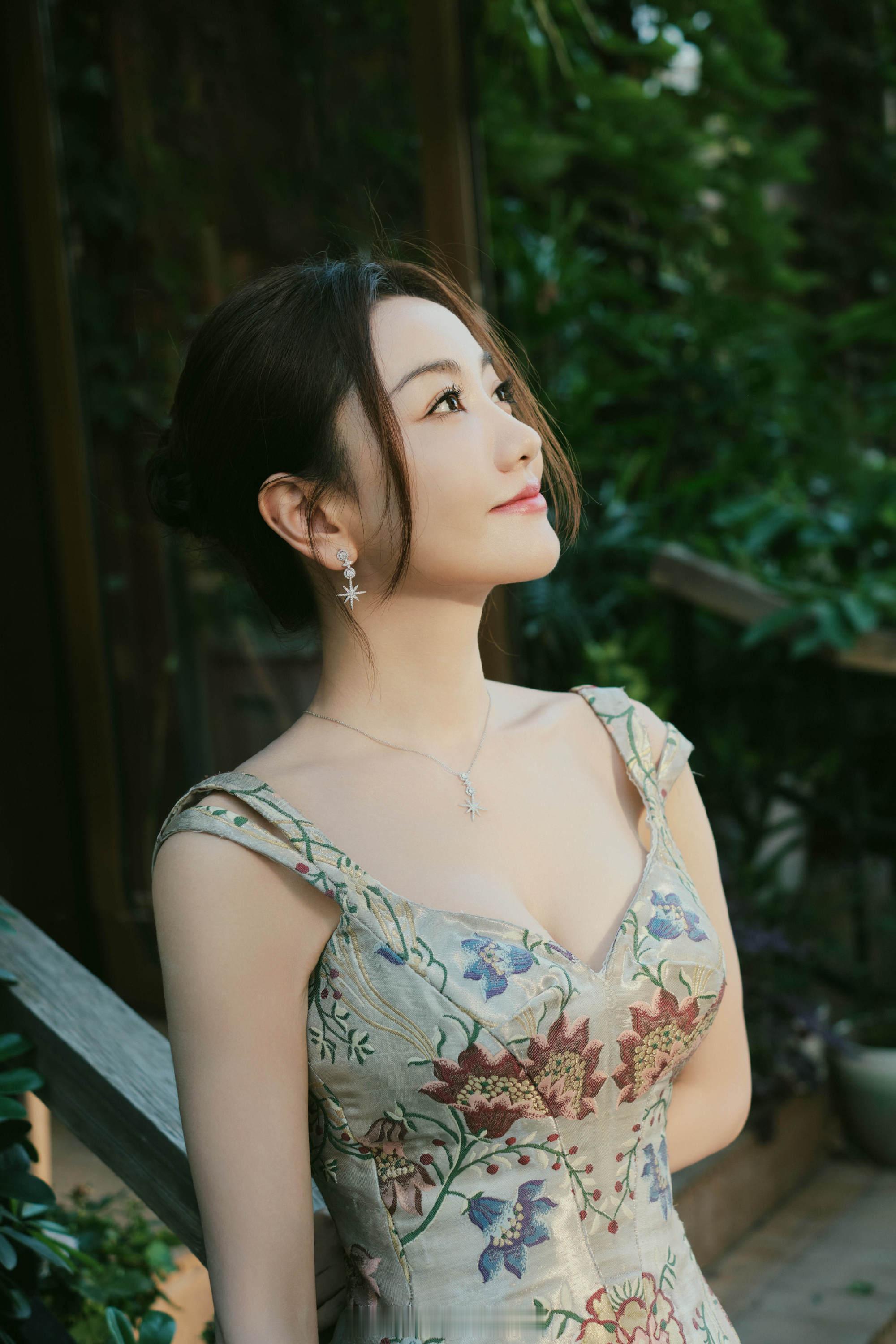 杨蓉魅力活动写真​​​