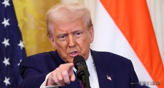 快看！国际时事头条消息！特朗普评英国王室局势，称之为