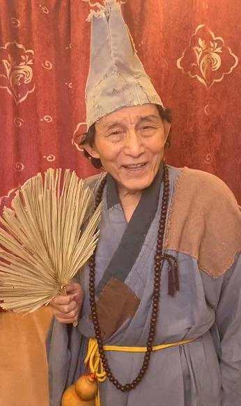 游本昌去世今晨，"济公"走了。中国国家话剧院一级演员、表演艺术家游本昌，因病于9月24日在北京去世，