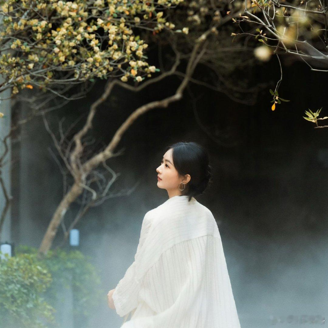 本周狗屎运最旺的星座莫名崩溃大哭一场，没有缘由。或许是连绵阴雨压抑心情，是崴伤的