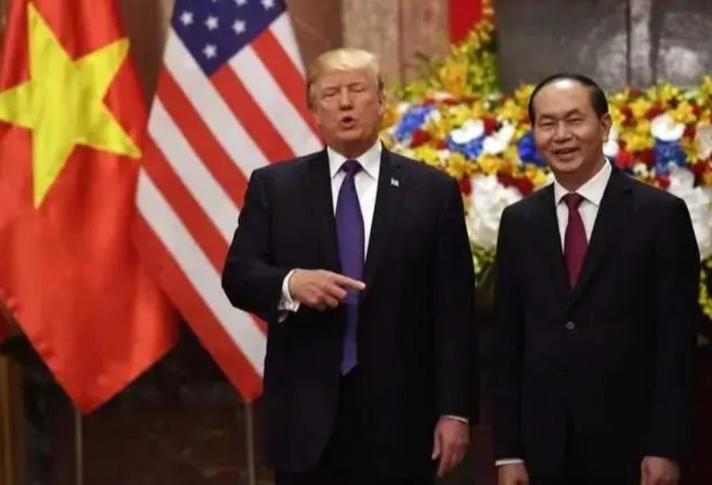 越南向美国彻底跪下，最终受益的极有可能是中国西部地区。特朗普官宣越南彻底投降了：