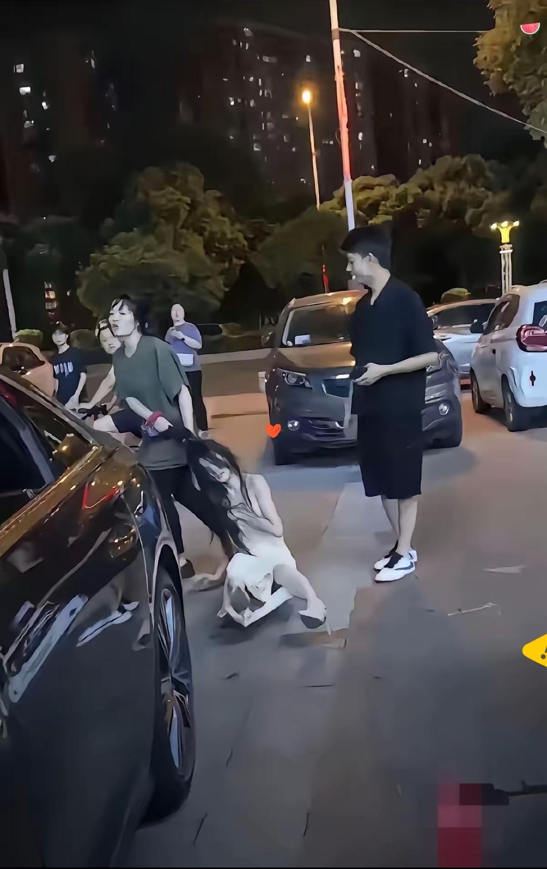 2026年6月湖南邵阳这事儿，真的抓马到让人惊掉下巴！原配结婚十二年，有俩娃，还