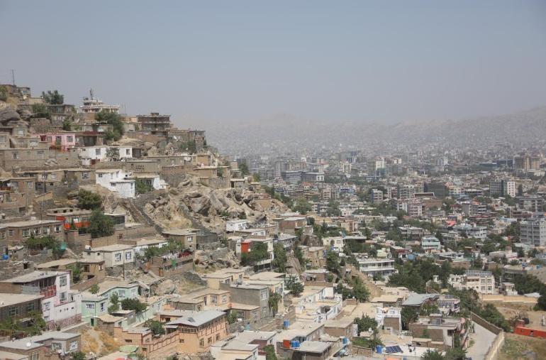 特朗普这次说了句“人话”！很多人以为，美军不赢是因为对手太强、地形太烂。错了！