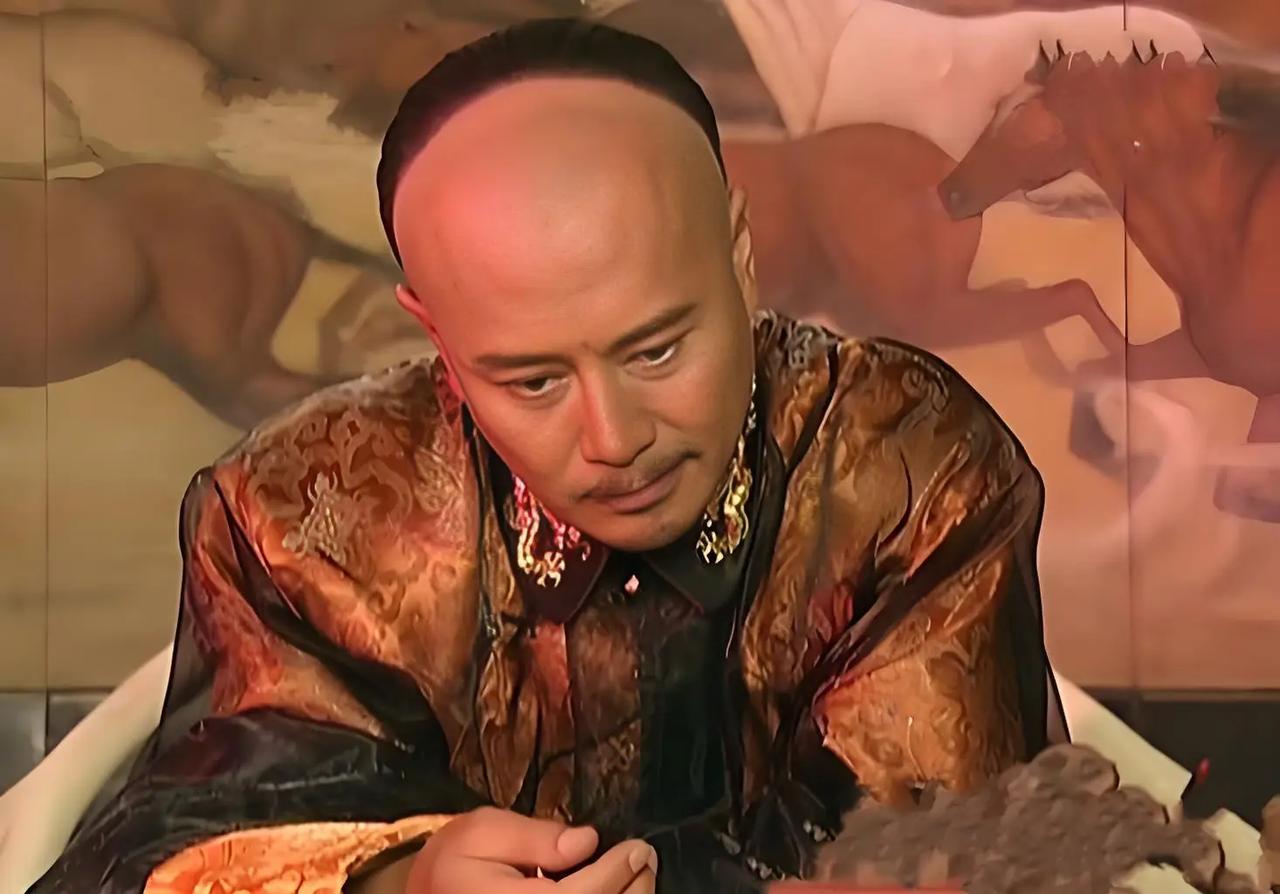 别再被清宫剧骗了！清朝皇室原本六代姓佟，爱新觉罗只是人造姓氏1596年，赫图