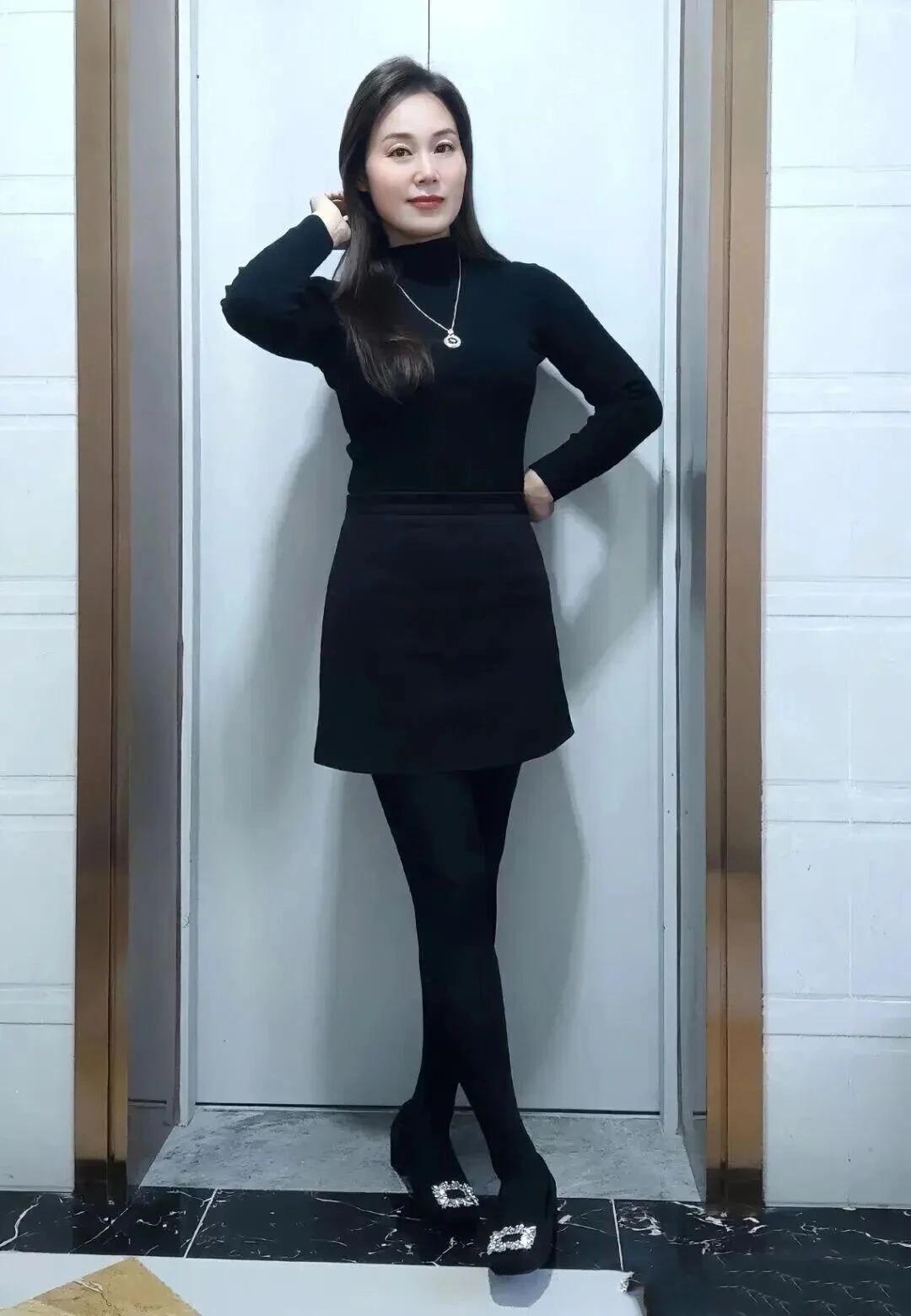 单位里的厚黑熟女[爱心][爱心][爱心]