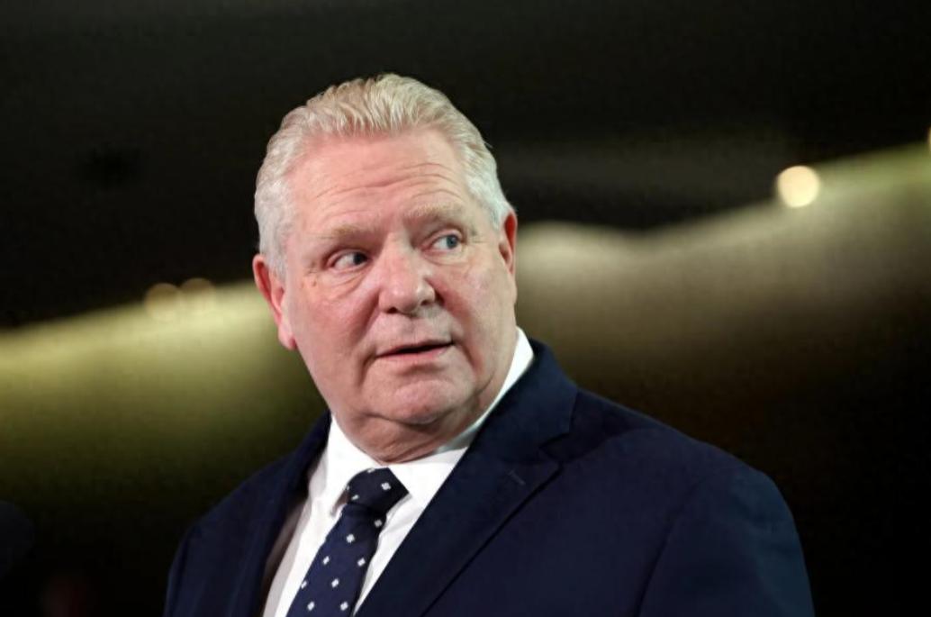 加拿大总理恐怕做梦也没想到，跟中国签完协议扭头回家，迎接他的不是掌声，而是全国最