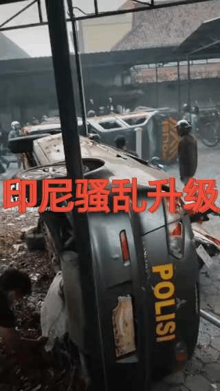 别上当，颜色革命就是这么搞的，欧美特别善长。不过，就目前来说也是自作自受。一个